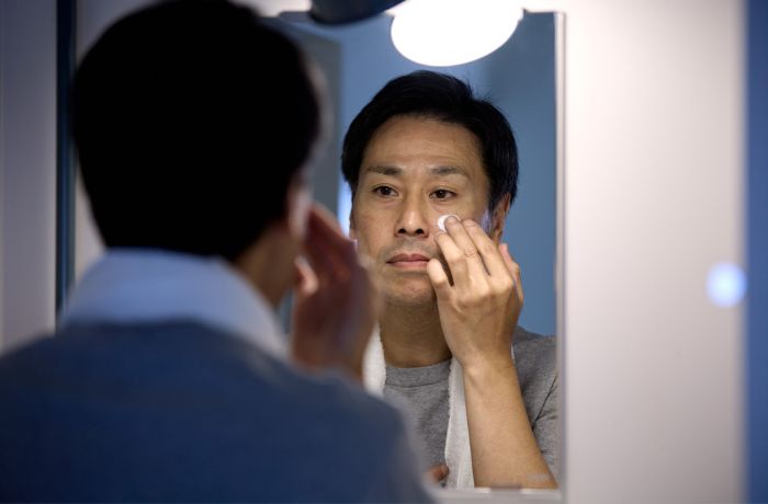 Kapan Harus Berhenti Ganti Produk Terus-Menerus?