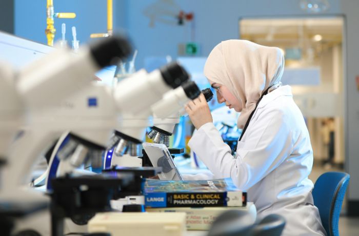 Mengapa Formula Minimalis Semakin Dipilih Formulator Modern