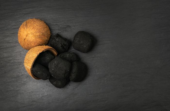 Charcoal: Antara Bersih dan Terlalu Bersih